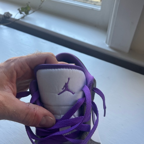 Air Jordan 1 low men’s 10. - Picture 5 of 11